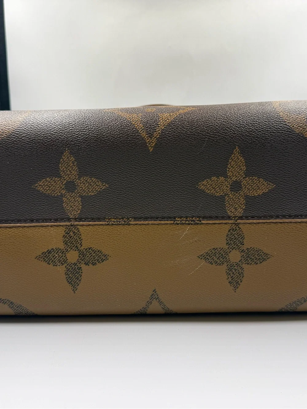 Louis Vuitton authentic louis